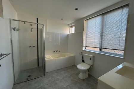 GORGEOUS UNIT - Photo 4