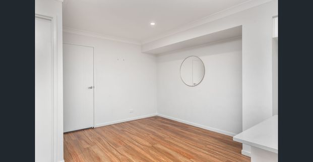 Four Bedroom Townhouse in sort after Mango Hill complex - Photo 1