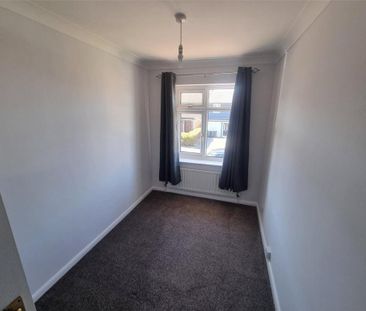 3 bedroom house to rent - Photo 3