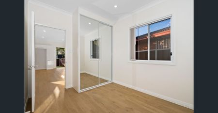 2 Bedroom Granny Flat In Ideal Location - Photo 2