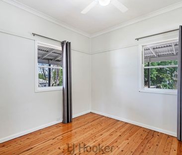 27 Margaret Street, Fennell Bay, NSW 2283 - Photo 4