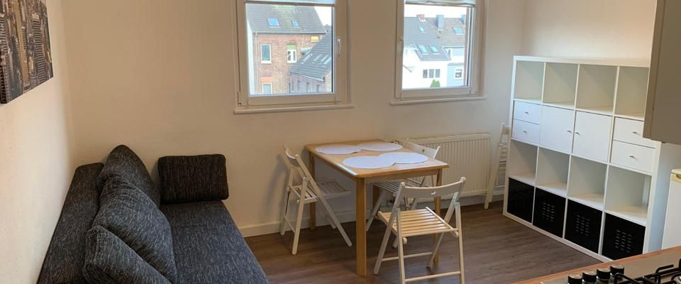 Stilvolle, vollmöblierte Wohnung direkt am HBF Krefeld - Photo 1