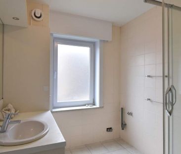 Appartement te huur in Sint-Pieters voor € 1.100 met 3 slaapkamers - Photo 3