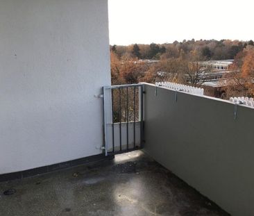 Gemütliche Wohnung für Singles und Paare mit Balkon - Foto 2