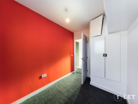 3 bedroom terraced house to rent - Photo 4