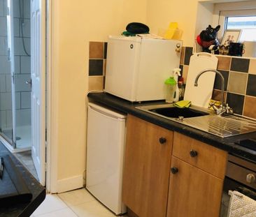 Victoria Road - Photo 3