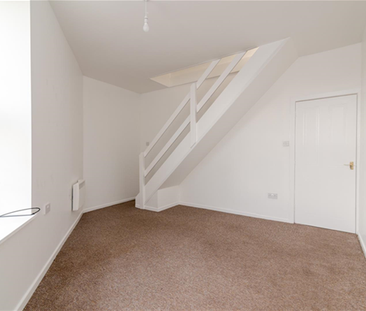 Reading Rooms, Ainsworth Road, Radcliffe, Manchester - Photo 6