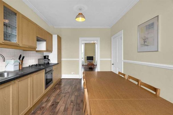 John Street, London, WC1N - Photo 1