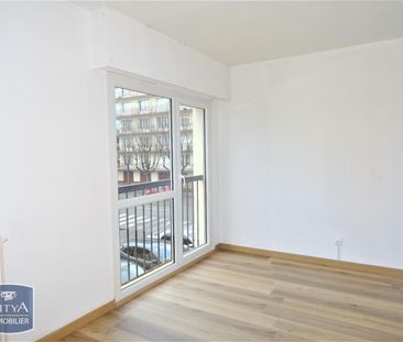 Location Appartement 2 pièces 55m² MAUREPAS 78310 - Photo 2