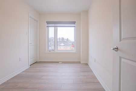 For Lease - 80 KNOTSBERRY Circle Unit# 72, Brampton, Ontario - Photo 3