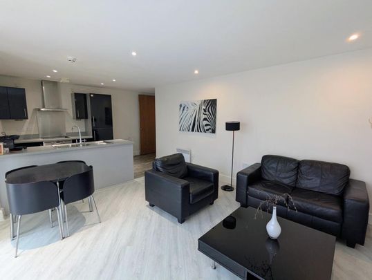 1 bedroom flat to rent - Photo 1