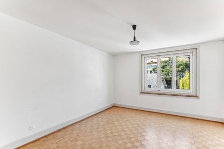 Apartment - Photo 3