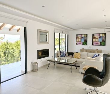 Detached Villa · El Rosario - Photo 2