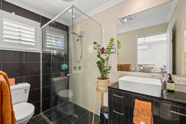 8/3 Bradford Street, Labrador QLD 4215 - Townhouse For Rent | Domain - Photo 1