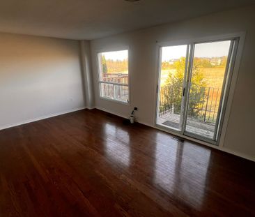 For Lease - 641 Walpole Crescent Unit# Main & 2nd, Newmarket, Ontario - Photo 4
