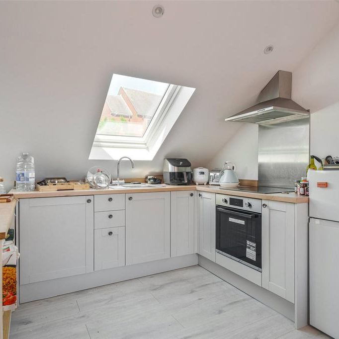 Studio to rent - Photo 1