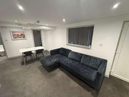 W Apart Hotel, Rochdale Road, Oldham, OL3 - Photo 2