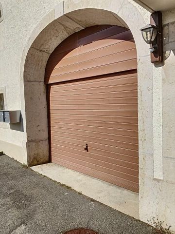 Apartment on the ground floor with garden and covered parking space - Photo 3