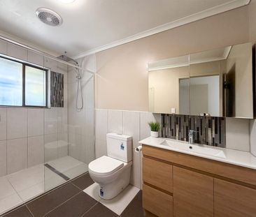 Welcome to this beautifully presented family home offers space, comfort, and versatility, making it ideal for large or multi-generational families. - Photo 6