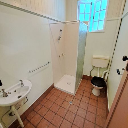 Studio Apartment - Innisfail town centre - Photo 4