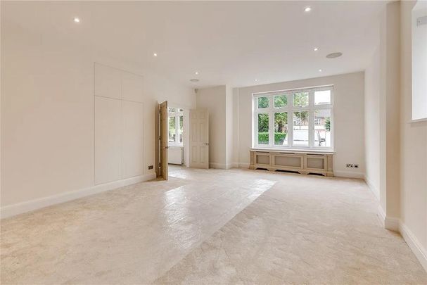 8 bedroom detached house to rent - Photo 1