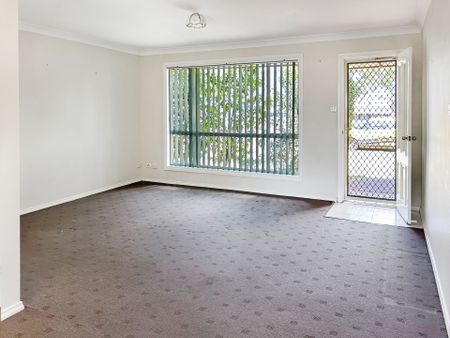 Two bedroom duplex in East Dubbo - Photo 4