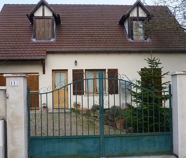 A LOUER - ALLOUIS - MAISON de 95m² avec jardin et garage. - Photo 1