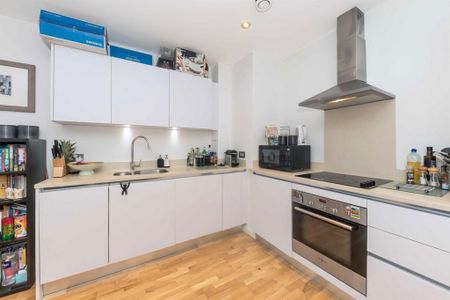 1 bedroom flat to rent - Photo 4