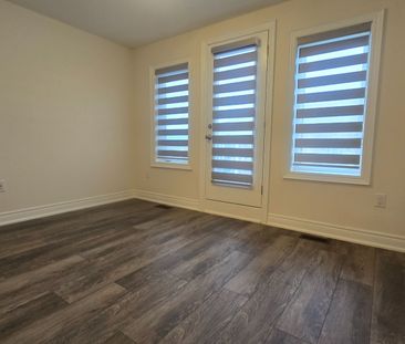 For Lease - 2908 Whites Road, Pickering, Ontario - Photo 4