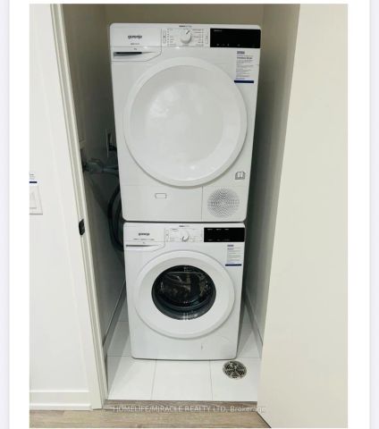 8 Interchange Way #3503 - Photo 4