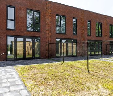 Te huur: Huis Anna J. Cooperstraat 11 in Almere - Photo 5