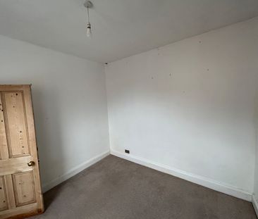 2 Bed Flat, Southville, BS3 - Photo 1
