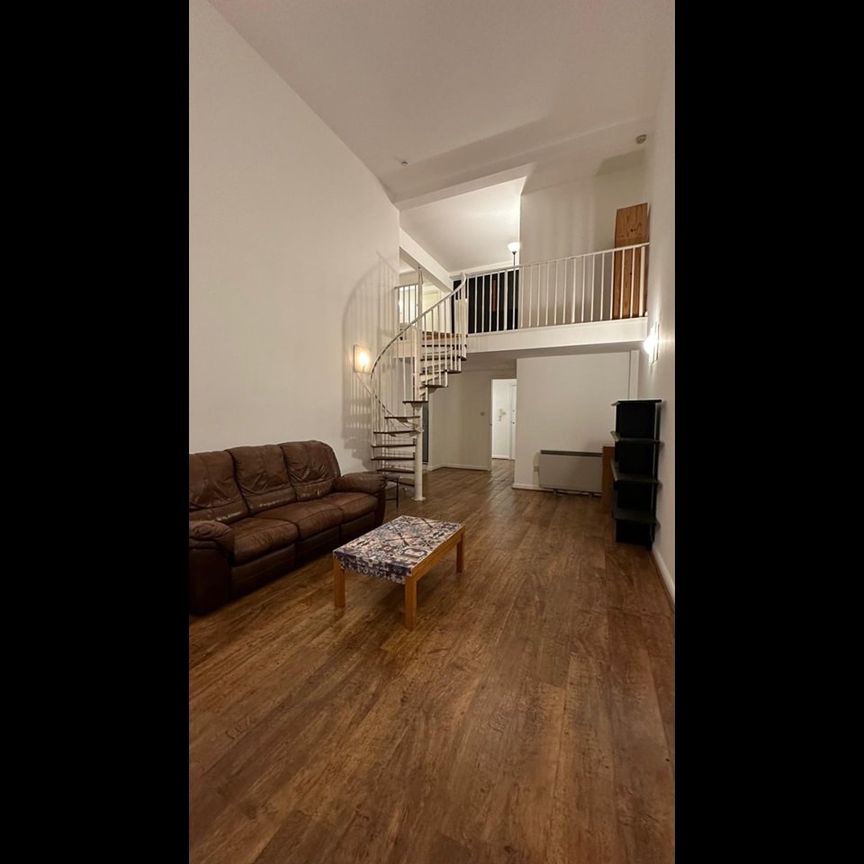 1 Bed Flat, Lexington Building, E3 - Photo 1