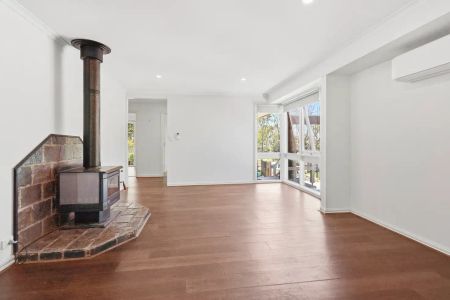 “RECENTLY UPDATED HOME IN WYNDHAM VALE” - Photo 5