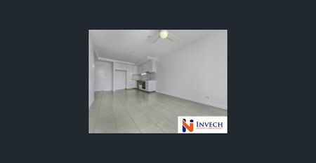 Level 5- Spacious One Bedroom Apartment for Rent - Photo 4