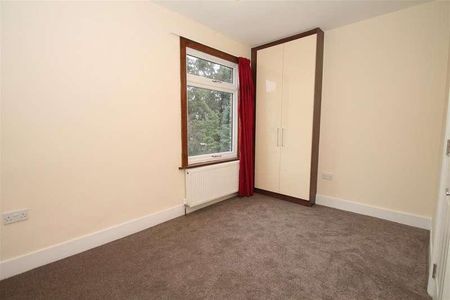 Caversham Road, Tottenham, London, N15 - Photo 3