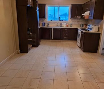 logement 5 1/2 à louer - Photo 1