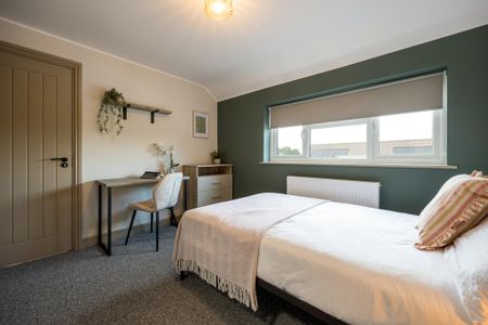 1 bedroom in a house share to rent - Photo 5