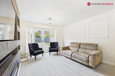 4 bedroom detached house to rent - Photo 2