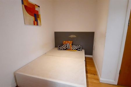 Queensborough Terrace, LONDON - Photo 3