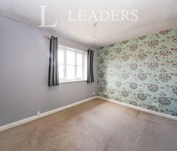 Spayne Close - Bedroom House - Luton, LU3 - Photo 5