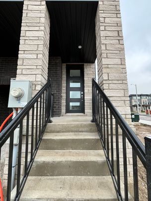 For Lease - 155 Equestrian Way Unit# 7, Cambridge, Ontario - Photo 1