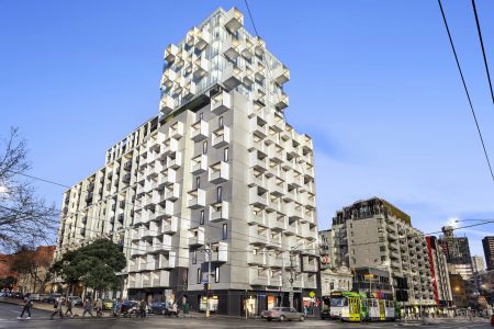 Convenient Upper House location - Photo 5