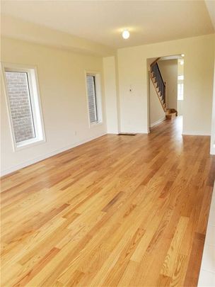 For Lease - 1095 Skyridge Boulevard, Pickering, Ontario - Photo 1