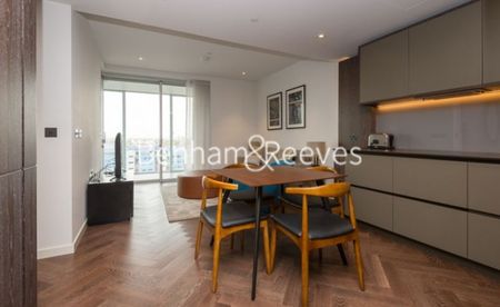 2 Bedroom flat to rent in Dawson House, Circus Road West, SW11 - Photo 3