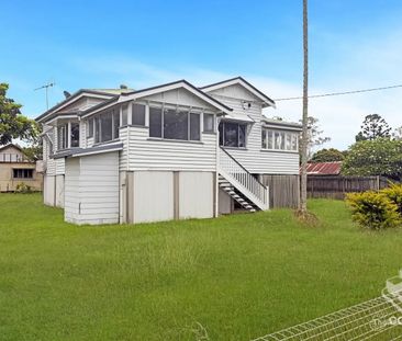 Older Style Queenslander - Photo 6