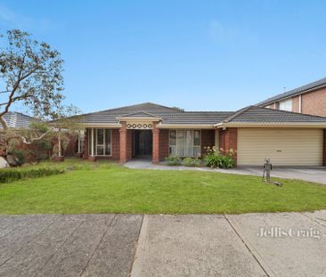 10 Chauncy Way, Lynbrook - Photo 6