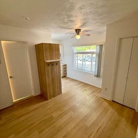 1 1/2 tout compris avec internet décembre - Photo 3