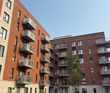 205 Boul. Marcel Laurin - Photo 6