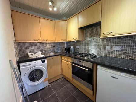 1 bedroom flat to rent - Photo 5